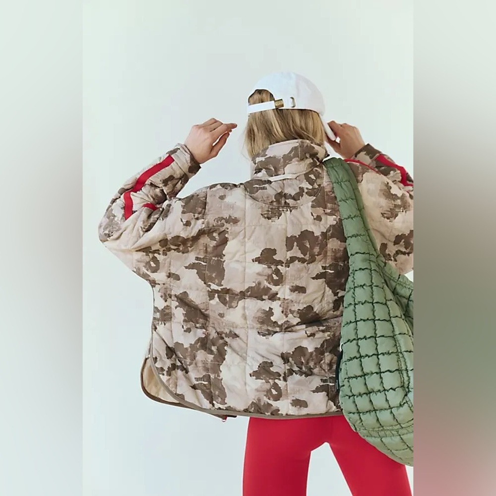 NWT FP Movement Pippa Printed Packable Puffer Jacket ~Dusted Almond~ - Picture 3 of 4